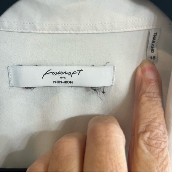 Foxcroft no iron blouse - Picture 2 of 3